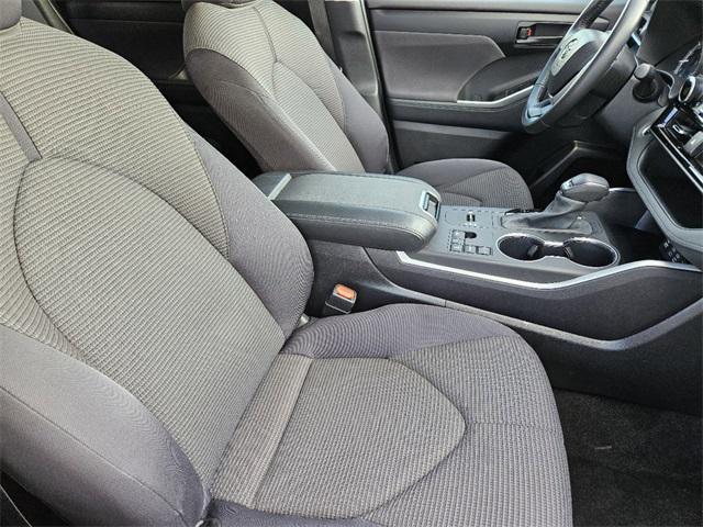 used 2024 Toyota Highlander car, priced at $37,991