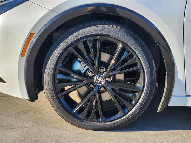 new 2026 Toyota Prius Plug-In Hybrid car, priced at $41,503