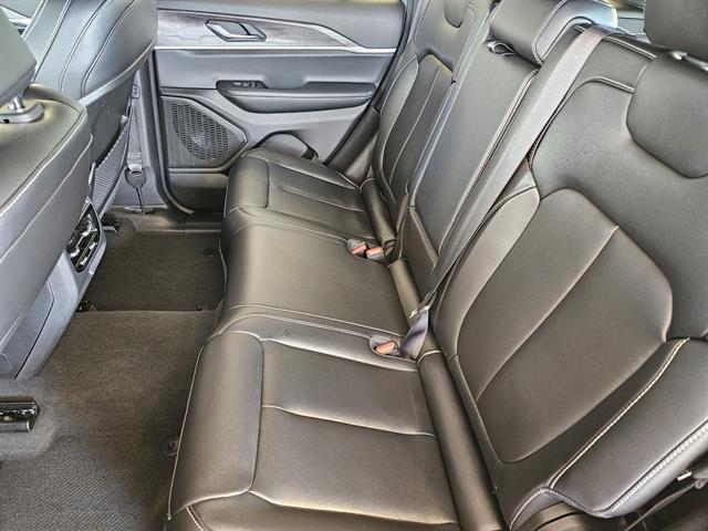 used 2024 Jeep Grand Cherokee car, priced at $34,249