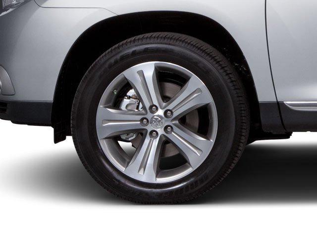 used 2013 Toyota Highlander car, priced at $12,991