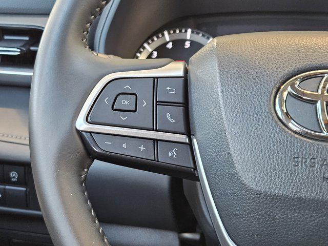 used 2024 Toyota Highlander car, priced at $37,592
