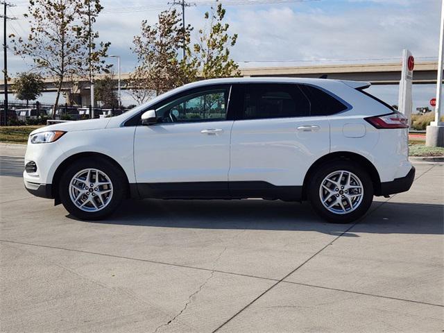 used 2024 Ford Edge car, priced at $27,498