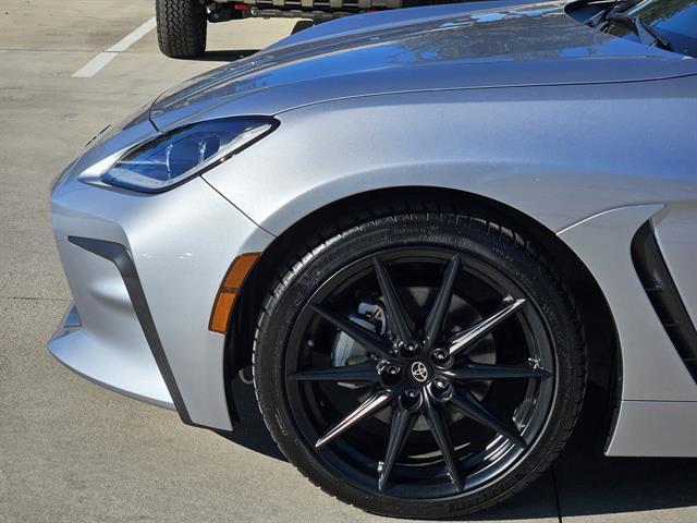 used 2024 Toyota GR86 car, priced at $33,998