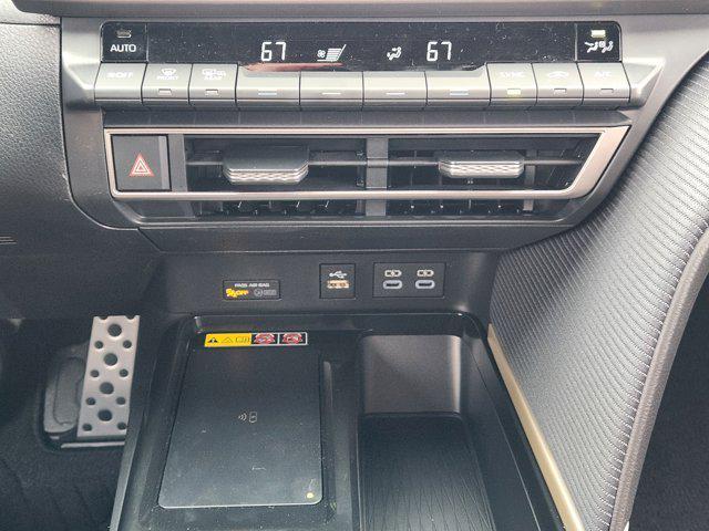 new 2025 Toyota Camry car, priced at $35,261