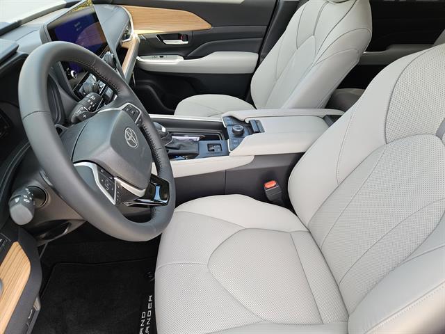 new 2026 Toyota Grand Highlander car, priced at $60,812