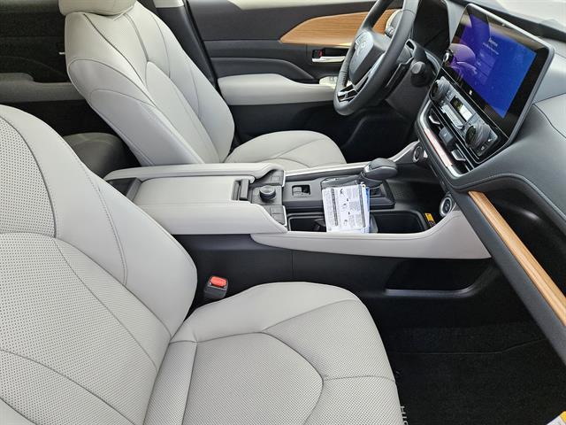 new 2026 Toyota Grand Highlander car, priced at $60,812