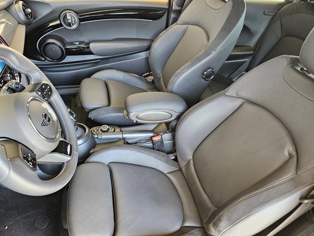 used 2024 MINI Hardtop car, priced at $36,899