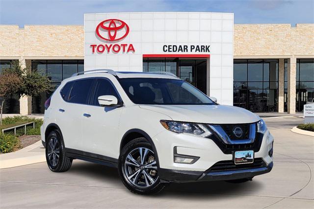 used 2020 Nissan Rogue car, priced at $15,491