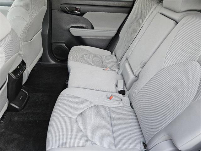 used 2023 Toyota Highlander car, priced at $33,991