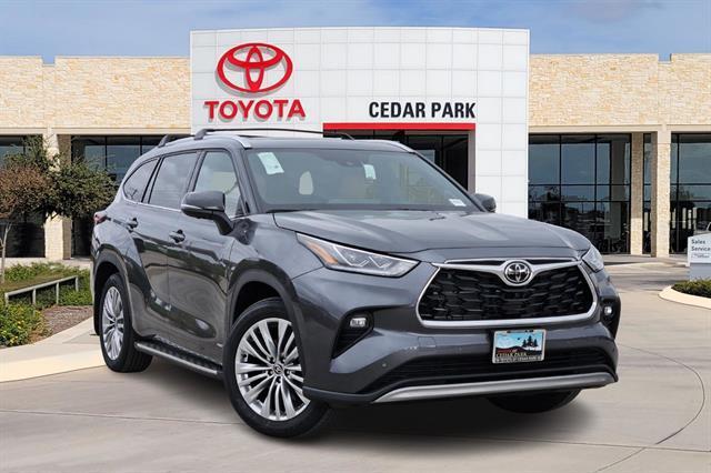 new 2025 Toyota Highlander Hybrid car, priced at $58,838