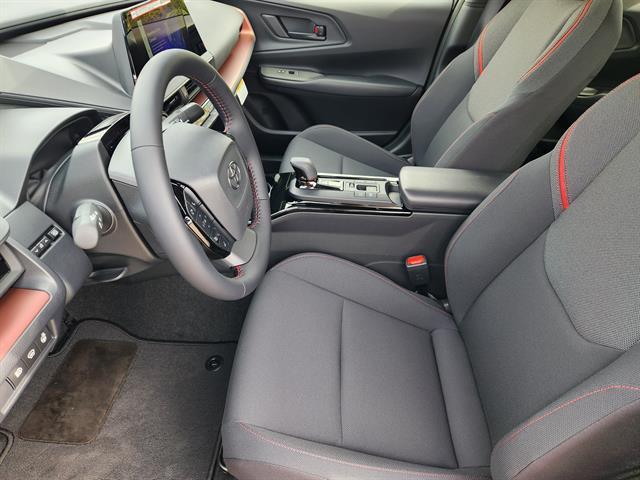 new 2026 Toyota Prius Plug-In Hybrid car, priced at $35,301