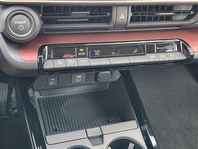 new 2026 Toyota Prius Plug-In Hybrid car, priced at $35,301