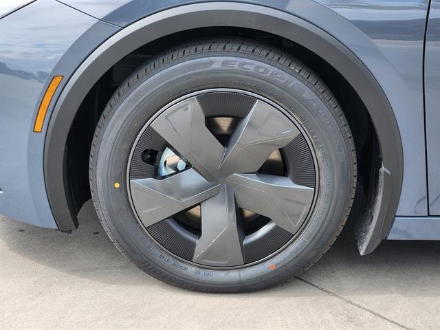 new 2026 Toyota Prius Plug-In Hybrid car, priced at $35,301