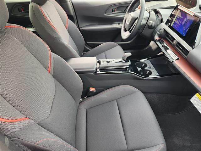 new 2026 Toyota Prius Plug-In Hybrid car, priced at $35,301