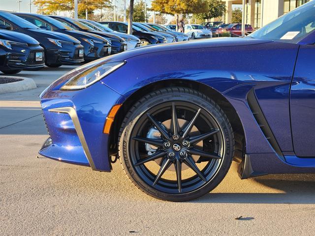 new 2025 Toyota GR86 car, priced at $35,572
