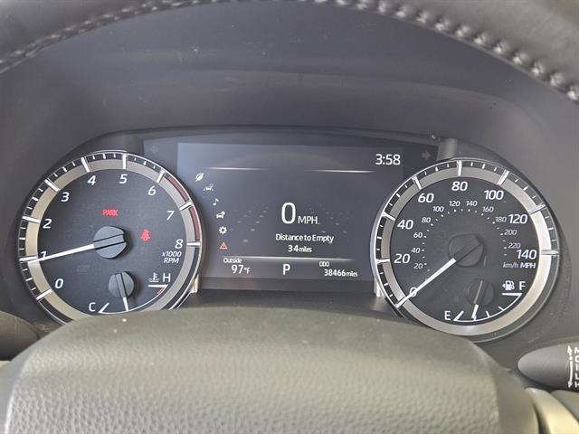 used 2023 Toyota Highlander car, priced at $38,999