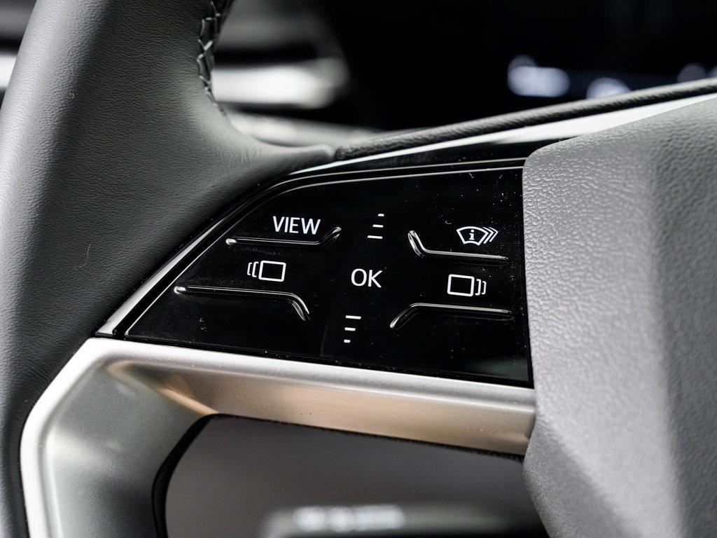 new 2025 Audi Q5 car, priced at $61,390