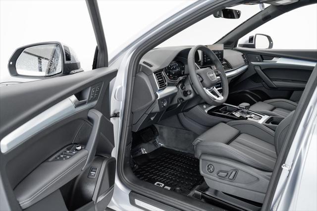 new 2025 Audi Q5 car, priced at $60,200