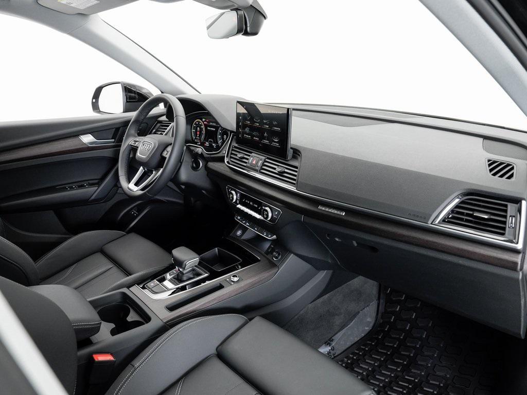 used 2024 Audi Q5 e car, priced at $42,995