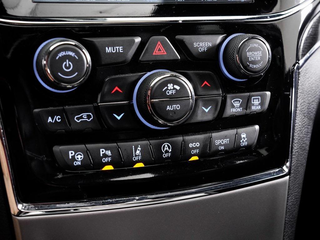 used 2021 Jeep Grand Cherokee car, priced at $25,495