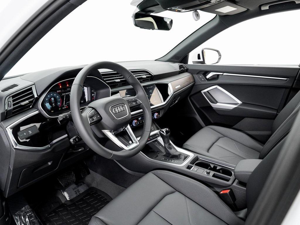 new 2025 Audi Q3 car