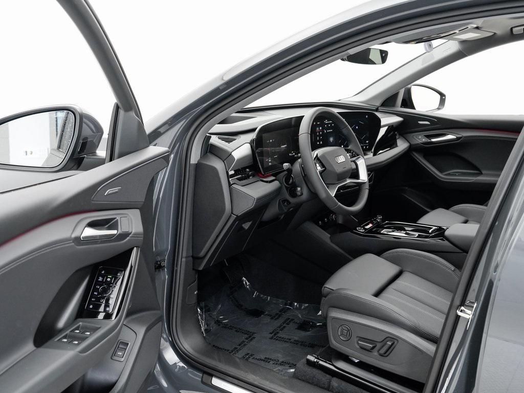 new 2025 Audi Q6 e-tron car, priced at $74,155