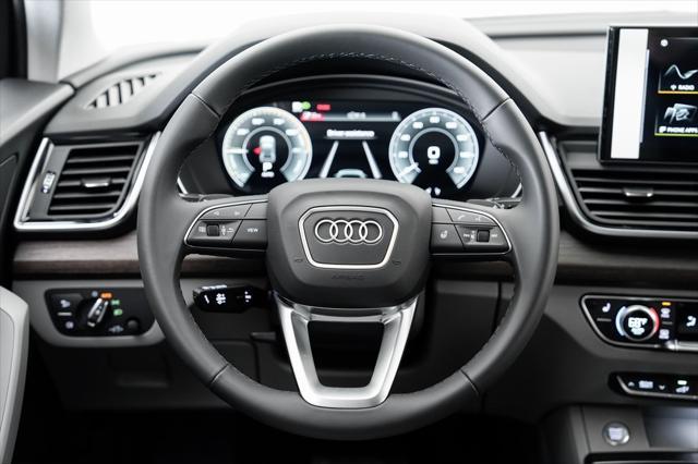 new 2025 Audi Q5 car, priced at $61,700