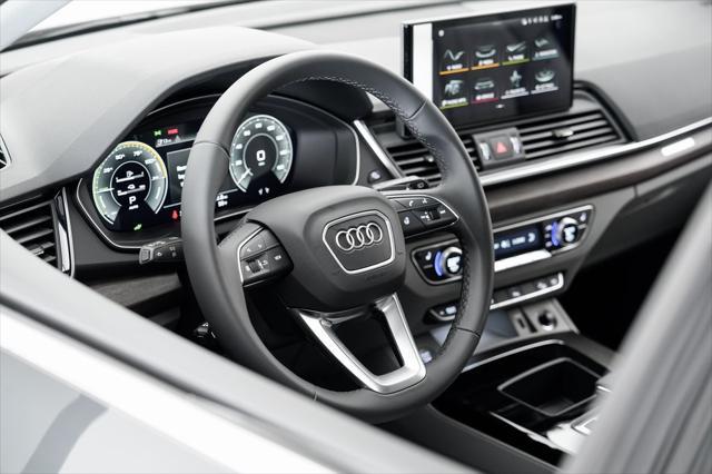 new 2025 Audi Q5 car, priced at $61,700