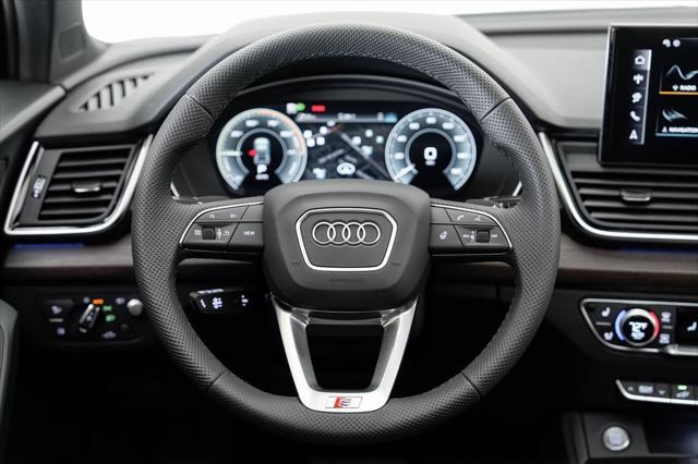 new 2025 Audi Q5 car, priced at $72,900