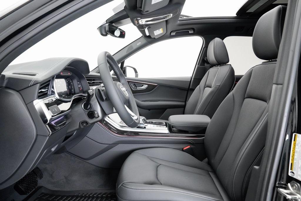 new 2025 Audi Q7 car