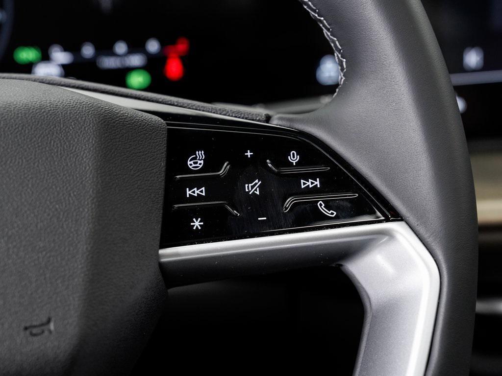 new 2025 Audi Q5 car, priced at $60,440