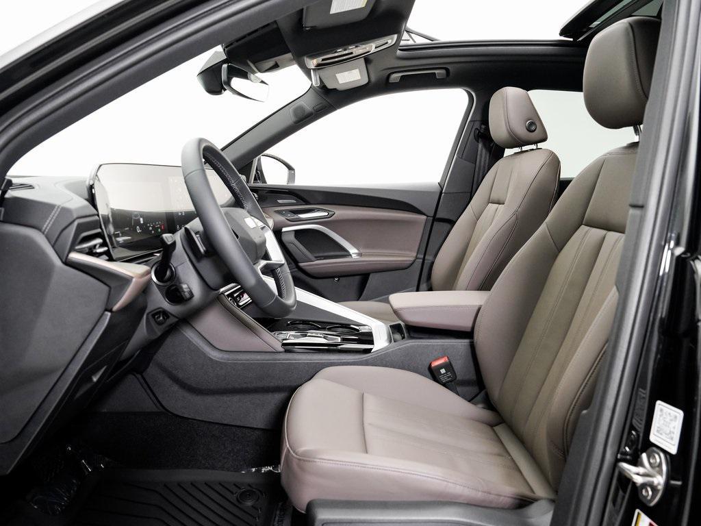 new 2025 Audi Q5 car, priced at $60,440