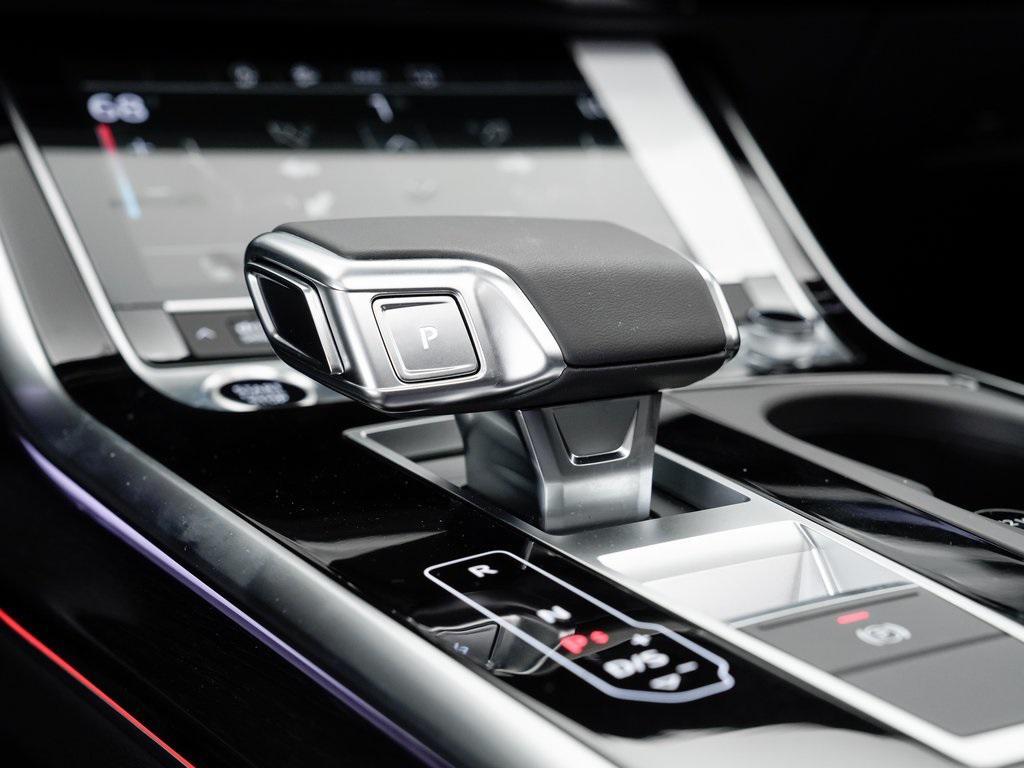 new 2025 Audi Q7 car