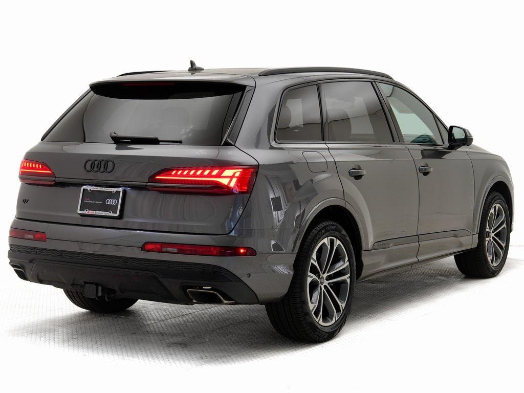 used 2025 Audi Q7 car, priced at $59,995