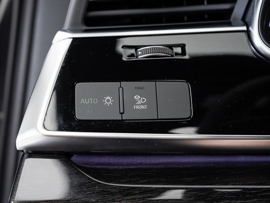 used 2025 Audi Q7 car, priced at $59,995