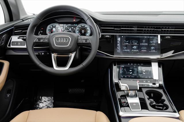 new 2025 Audi Q7 car, priced at $75,890