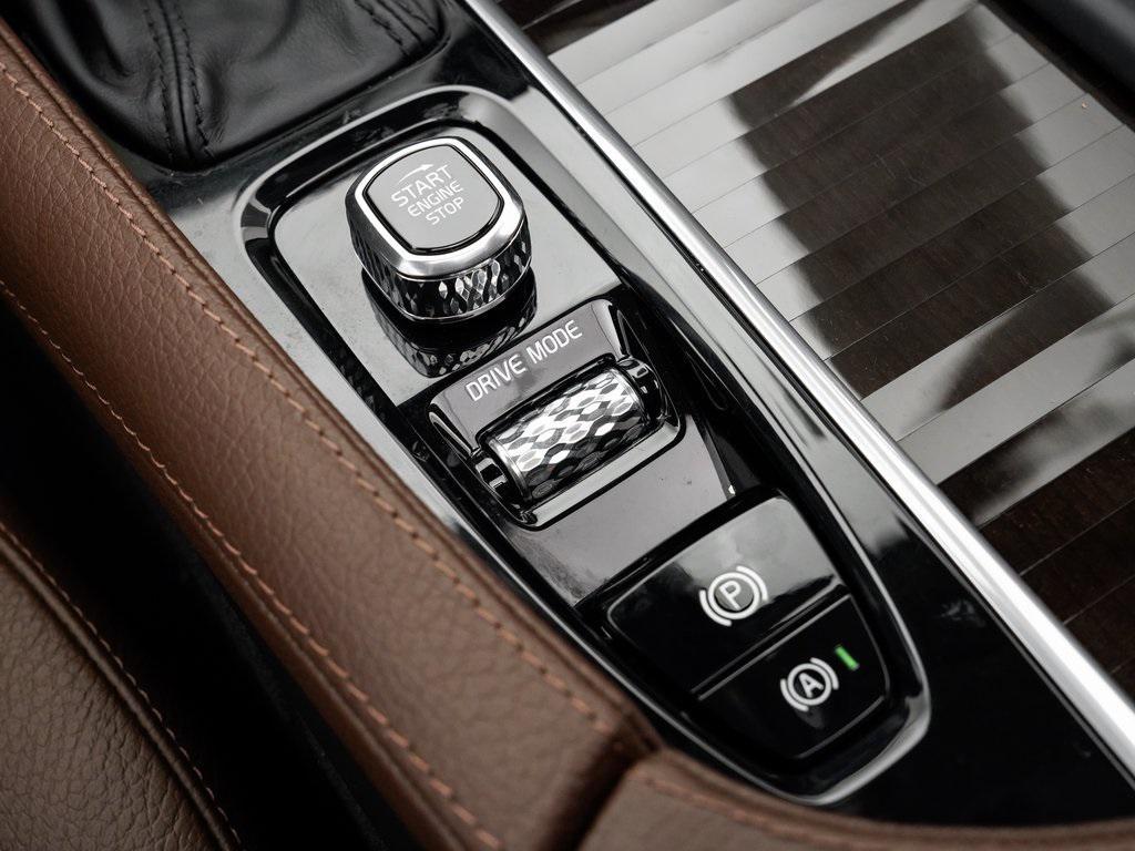 used 2019 Volvo XC90 car, priced at $24,495