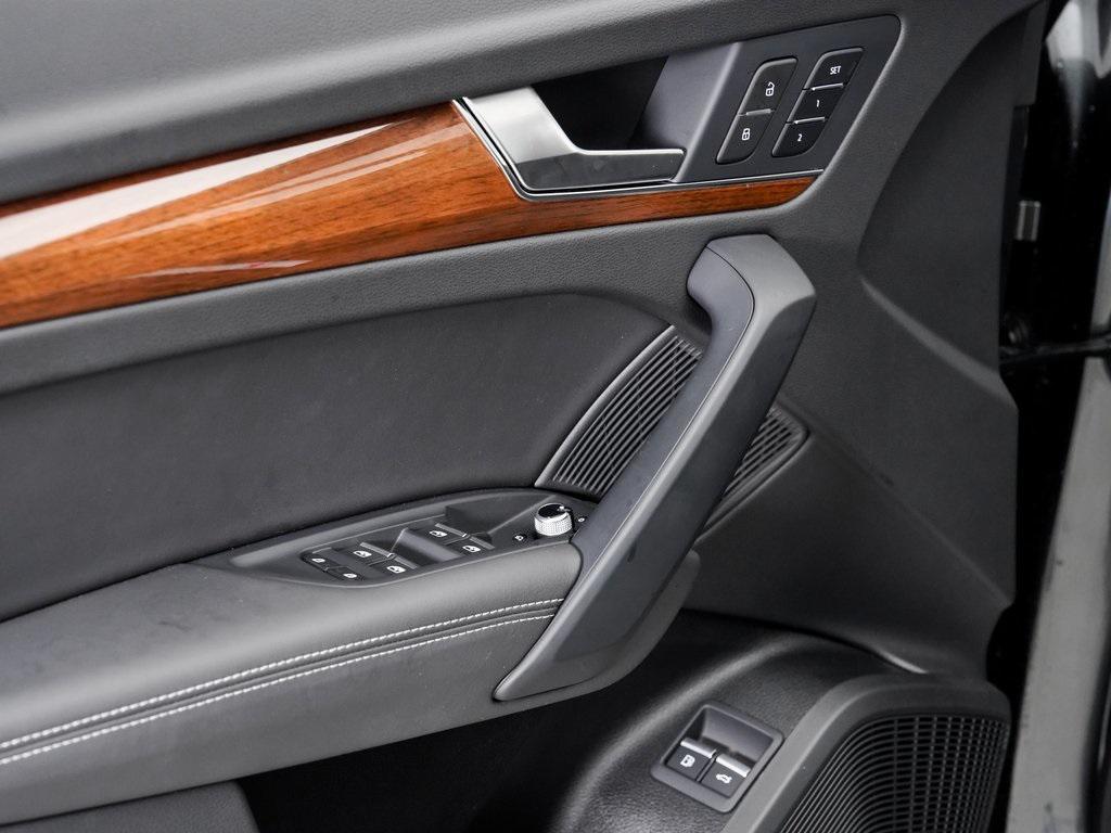 used 2024 Audi Q5 e car, priced at $52,995