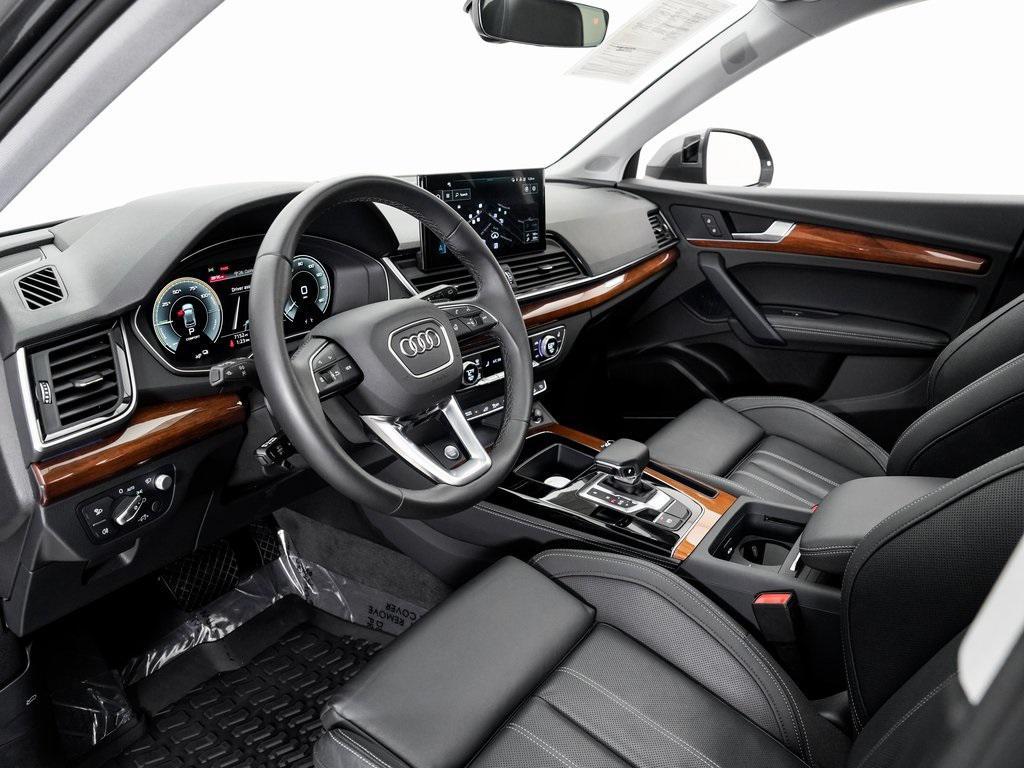used 2024 Audi Q5 e car, priced at $52,995