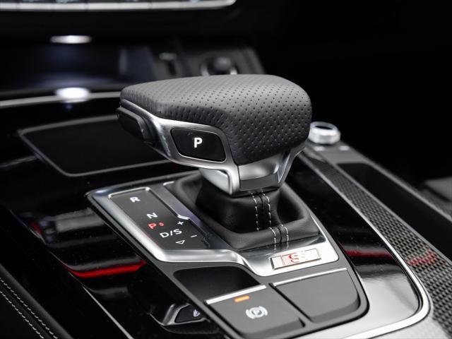 new 2025 Audi SQ5 car