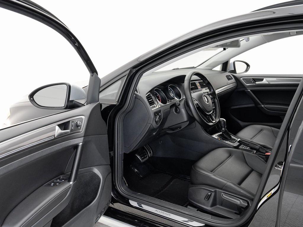 used 2017 Volkswagen Golf Alltrack car, priced at $18,750