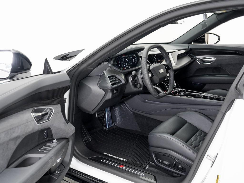 new 2026 Audi S e-tron GT car