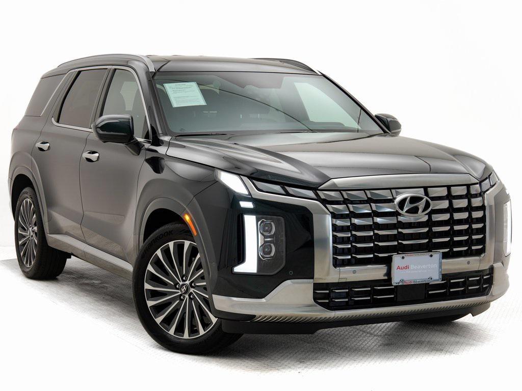 used 2025 Hyundai Palisade car, priced at $49,990