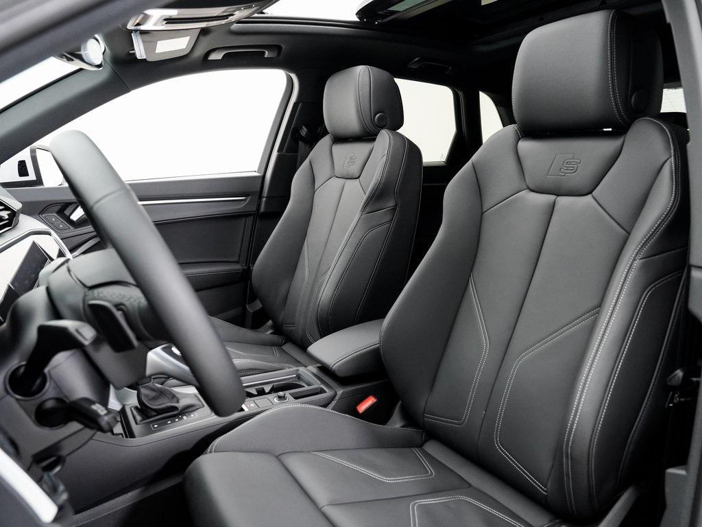 new 2025 Audi Q3 car, priced at $46,110