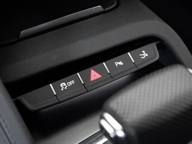 used 2021 Audi R8 car, priced at $157,900