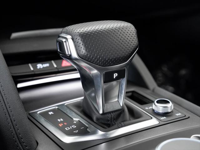 used 2021 Audi R8 car, priced at $157,900