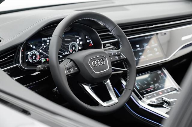 new 2025 Audi Q7 car, priced at $69,200