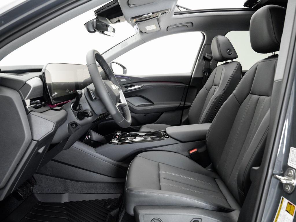 new 2025 Audi Q6 e-tron car, priced at $72,855