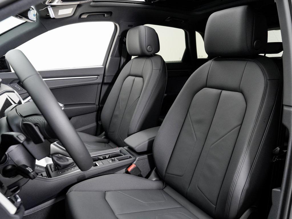 new 2025 Audi Q3 car