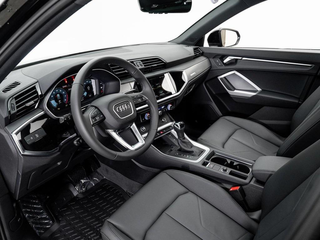 new 2025 Audi Q3 car